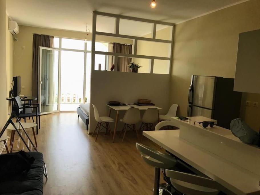 Sea View Studio Apartment In Gonio-Kvariati Ngoại thất bức ảnh