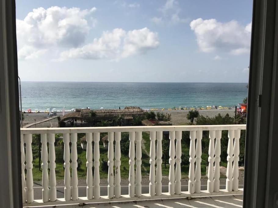 Sea View Studio Apartment In Gonio-Kvariati Ngoại thất bức ảnh