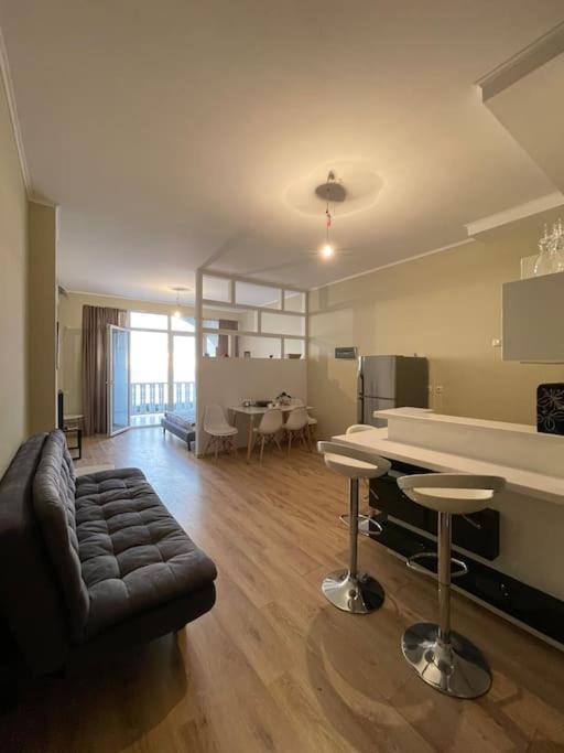 Sea View Studio Apartment In Gonio-Kvariati Ngoại thất bức ảnh